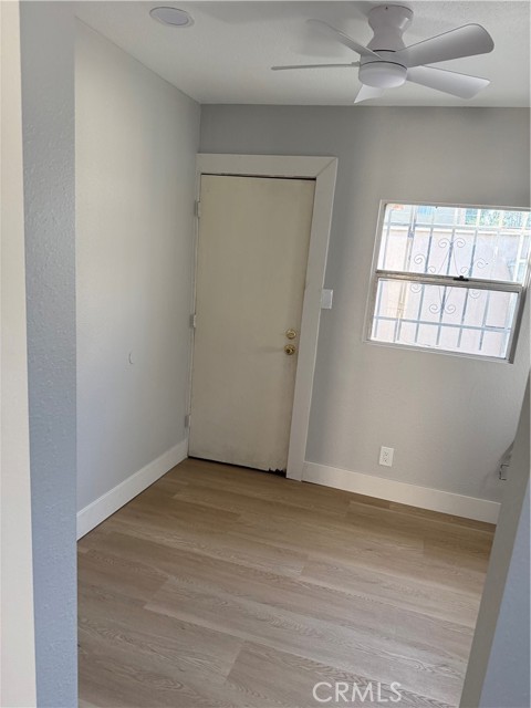 Detail Gallery Image 24 of 37 For 138 E 60th St, Los Angeles,  CA 90003 - – Beds | – Baths