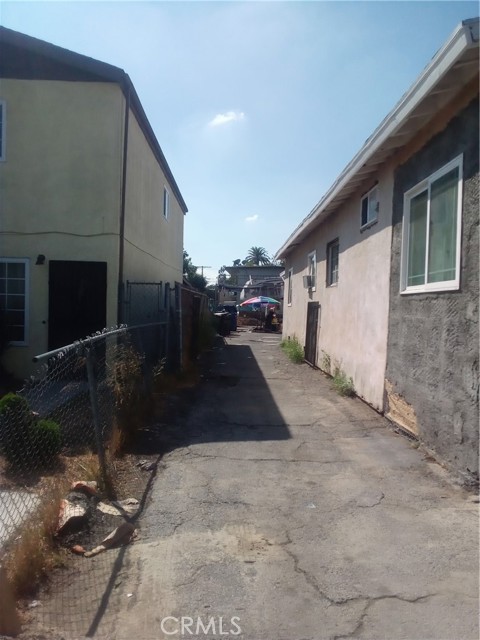 MLS# PW23112654
