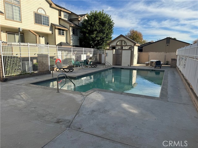 Detail Gallery Image 42 of 42 For 11150 Glenoaks Bld #51,  Pacoima,  CA 91331 - 3 Beds | 2 Baths