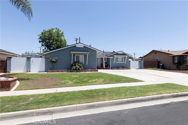 14913 San Ardo Drive, La Mirada CA: https://media.crmls.org/medias/6055f1ef-9406-492b-9e36-953f721f4a7f.jpg