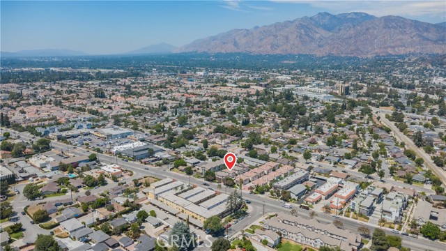 Detail Gallery Image 5 of 37 For 819 W Duarte Rd, Monrovia,  CA 91016 - 4 Beds | 2/1 Baths