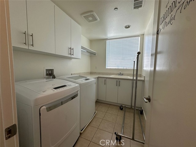 Detail Gallery Image 16 of 19 For 248 Rockefeller, Irvine,  CA 92612 - 3 Beds | 3/1 Baths