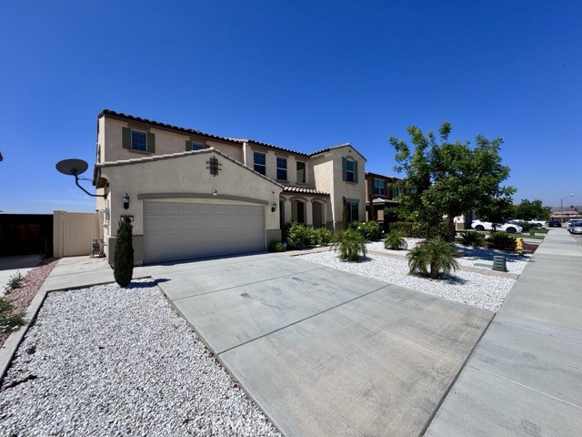 Detail Gallery Image 3 of 57 For 1065 Regala St, Perris,  CA 92571 - 5 Beds | 4 Baths
