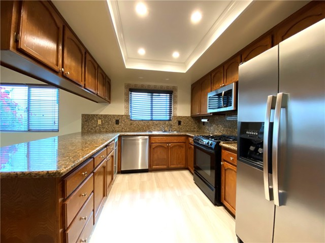 2623 Gates Avenue, Redondo Beach, California 90278, 3 Bedrooms Bedrooms, ,2 BathroomsBathrooms,Residential,Sold,Gates,SB22126121