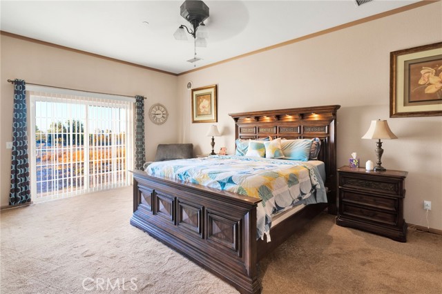 4575 Kreuer Road, Phelan CA: https://media.crmls.org/medias/60599ffd-18e5-4db4-92c2-458254493a19.jpg