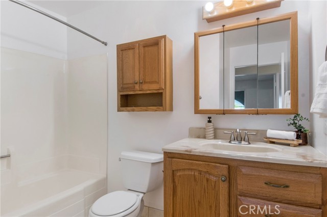 Detail Gallery Image 14 of 22 For 10716 Hollenbeck, Riverside,  CA 92505 - 3 Beds | 2 Baths