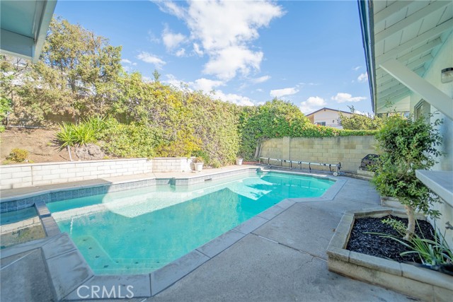 Detail Gallery Image 31 of 38 For 25401 Helena Circle, Mission Viejo,  CA 92691 - 5 Beds | 3 Baths