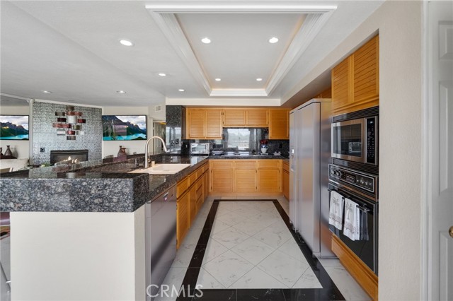 Detail Gallery Image 22 of 61 For 27 Mirador, Irvine,  CA 92612 - 3 Beds | 2/1 Baths