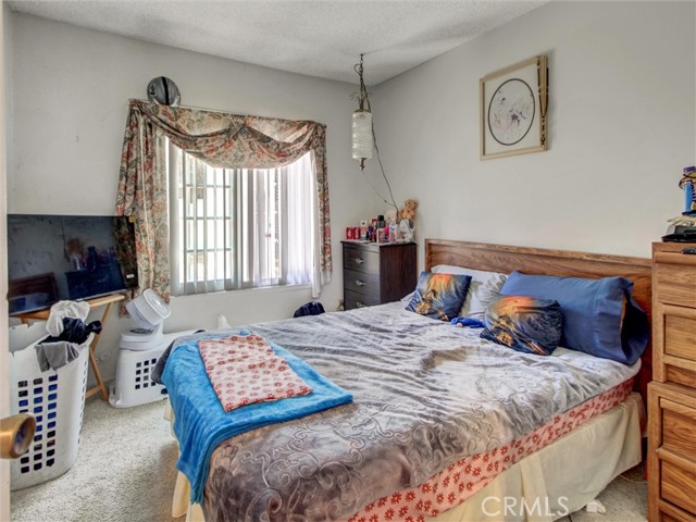 6056 Palau Street, Cypress CA: https://media.crmls.org/medias/605b24ff-7cfe-4c58-8ab6-15f814e2350e.jpg