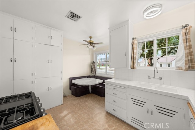 Detail Gallery Image 15 of 36 For 524 W Fern Ave, Redlands,  CA 92373 - 2 Beds | 1/1 Baths