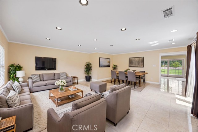 15043 Pintura Drive, Hacienda Heights CA: https://media.crmls.org/medias/605b77ca-86a7-4ac7-9548-37d810879c03.jpg