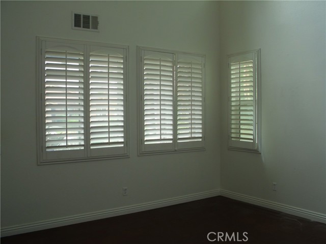 Detail Gallery Image 7 of 41 For 1110 Laurelhurst, San Jacinto,  CA 92582 - 4 Beds | 3 Baths
