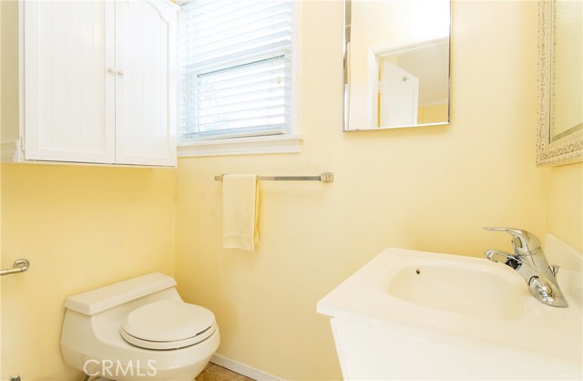 Detail Gallery Image 38 of 41 For 3301 Grayburn Rd, Pasadena,  CA 91107 - 3 Beds | 2/1 Baths