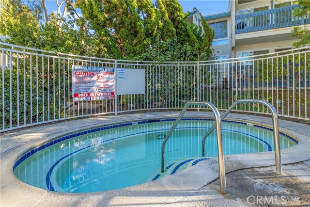 643 S Prospect Ave, Redondo Beach, California 90277, 3 Bedrooms Bedrooms, ,2 BathroomsBathrooms,Residential,Sold,S Prospect Ave,SB22031394
