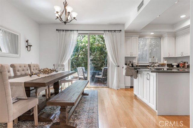 Detail Gallery Image 7 of 23 For 2753 Piedmont Ave #3,  Montrose,  CA 91020 - 2 Beds | 2/1 Baths