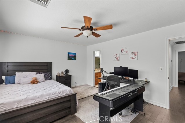 26675 MacMillan Ranch Road, Canyon Country CA: https://media.crmls.org/medias/605dbebb-fb9f-49e0-80be-1cb050a04c9d.jpg