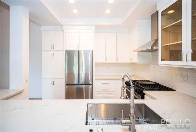 Detail Gallery Image 7 of 24 For 45 Hartford Dr #22,  Newport Beach,  CA 92660 - 2 Beds | 2 Baths