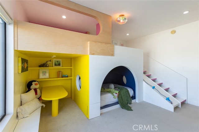 13714 Valley Vista, Sherman Oaks CA: https://media.crmls.org/medias/605e4411-7424-4c2b-ad60-b5fedc5aa94f.jpg