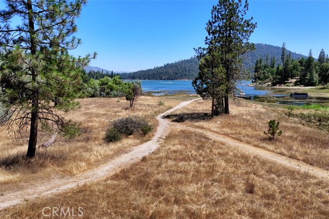 Detail Gallery Image 36 of 37 For 40323 #5 Road 222, Bass Lake,  CA 93644 - 2 Beds | 1/1 Baths