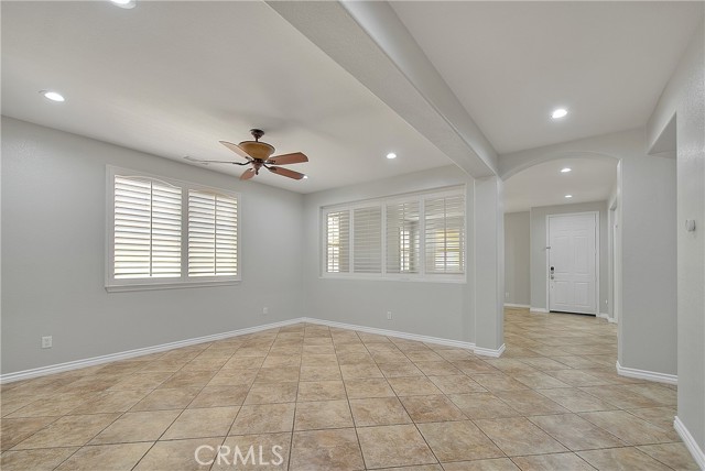 12790 Golden Leaf Drive, Rancho Cucamonga CA: https://media.crmls.org/medias/605ee6e4-db11-4c0c-ada8-35a7e6bd75d2.jpg