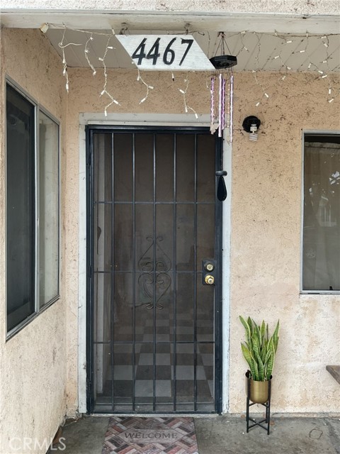 4465 Lovett Street, Commerce CA: https://media.crmls.org/medias/605f3c7a-af05-4a9b-b507-76d13f677094.jpg