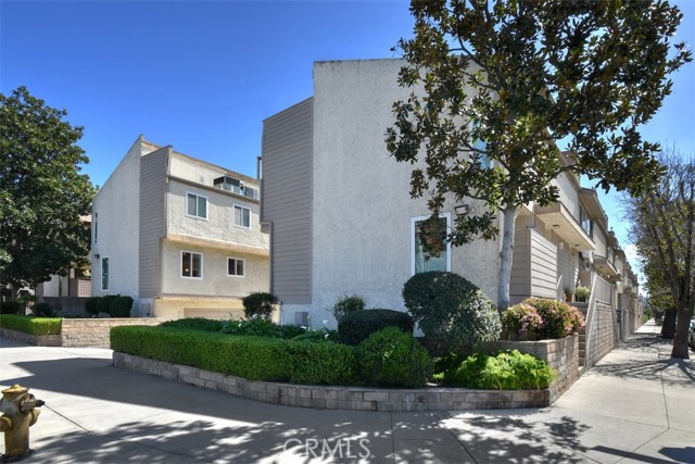 Front Image Thumbnail for CRSR26053181