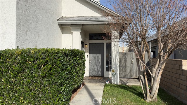 14750 Shadow Drive, Fontana, California 92337, 3 Bedrooms Bedrooms, ,2 BathroomsBathrooms,Single Family Residence,For Sale,Shadow,CV25027228