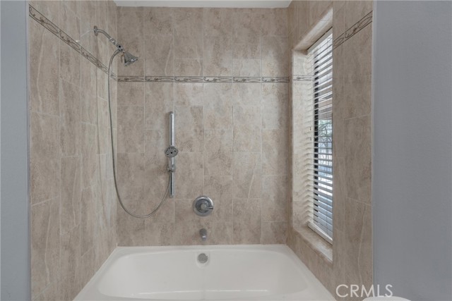 Detail Gallery Image 34 of 47 For 264 Loma Verde, Colton,  CA 92324 - 3 Beds | 2 Baths