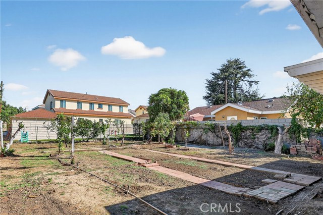 Image 29 of 31 For 417 Emerson Avenue