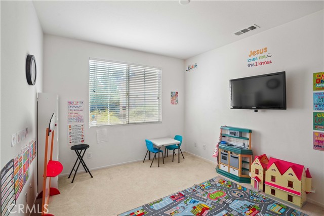 3223 W Avenue J7, Lancaster CA: https://media.crmls.org/medias/6061e4f1-c1c1-4bd6-af89-fe09e218a78c.jpg