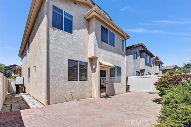 Detail Gallery Image 30 of 32 For 27231 Marisa Dr, Canyon Country,  CA 91387 - 4 Beds | 3 Baths