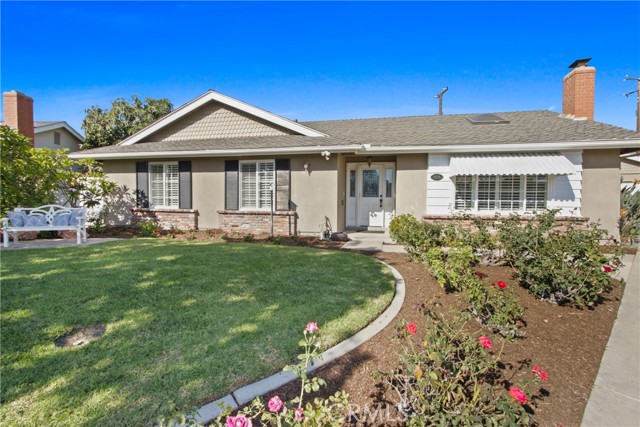 Detail Gallery Image 1 of 1 For 1233 E Mardell Avenue, Orange,  CA 92866 - 3 Beds | 2 Baths