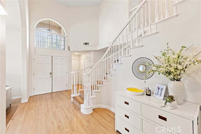 Image 4 of 50 For 5613 Charlotte Avenue