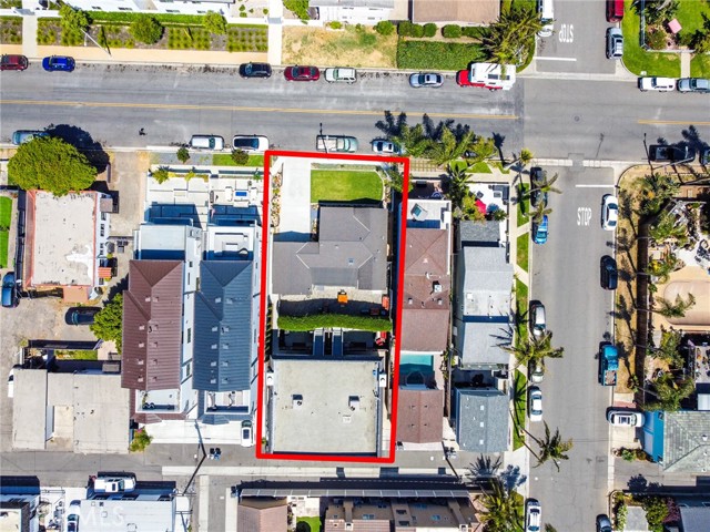 205 Huntington Street, Huntington Beach CA: https://media.crmls.org/medias/60646007-489b-4347-88f6-bc4472a61d7d.jpg