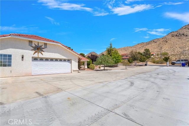 Detail Gallery Image 57 of 64 For 16158 Rimrock Rd, Apple Valley,  CA 92307 - 4 Beds | 2/1 Baths