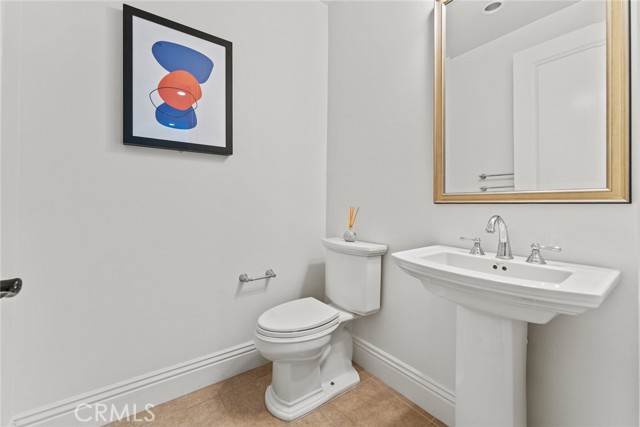 Detail Gallery Image 14 of 54 For 115 Mustard, Irvine,  CA 92618 - 4 Beds | 4/1 Baths