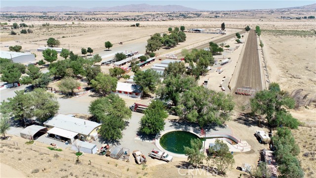 9983 Choiceana Avenue, Hesperia CA: https://media.crmls.org/medias/6065e3ed-cd5e-43c5-a820-8aa68fa0f883.jpg