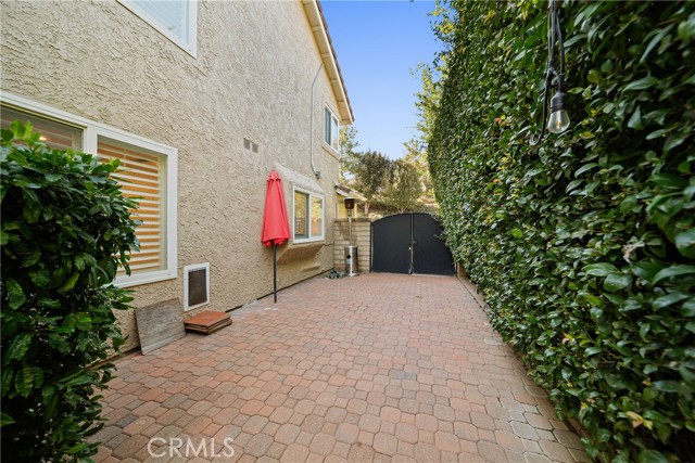 Detail Gallery Image 54 of 67 For 24224 Creekside Dr, Newhall,  CA 91321 - 5 Beds | 3 Baths