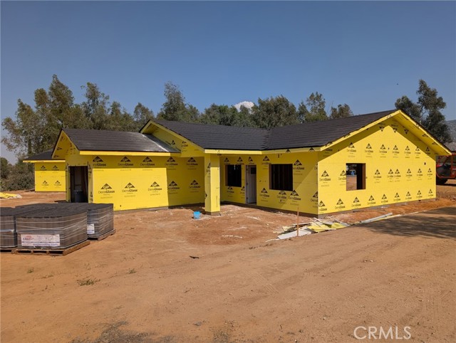 43145 BOB CAT, Banning CA: https://media.crmls.org/medias/6066aa6d-5852-4747-97e9-76b1cd9c66b8.jpg