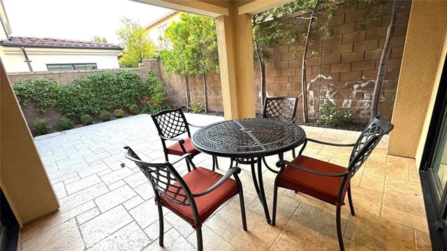 116 Joshua Tree, Irvine CA: https://media.crmls.org/medias/6066c1c4-ba54-416b-8679-2a0b595e8198.jpg