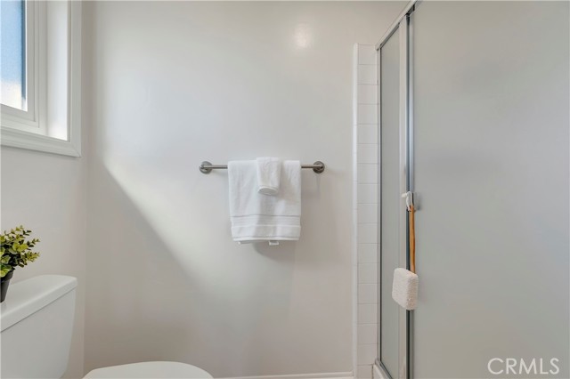 Detail Gallery Image 37 of 63 For 19201 Sherborne Ln, Huntington Beach,  CA 92646 - 4 Beds | 2/1 Baths