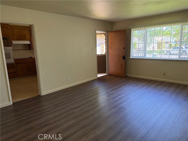 Detail Gallery Image 8 of 33 For 3191 El Capitan, Merced,  CA 95340 - 3 Beds | 2 Baths
