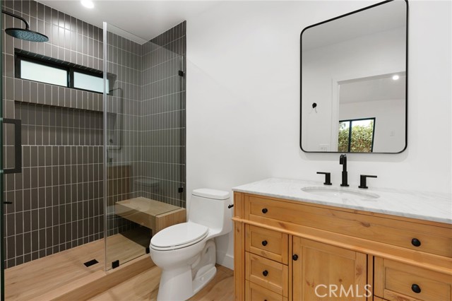 Detail Gallery Image 34 of 38 For 8334 Winsford Ave, Los Angeles,  CA 90045 - 5 Beds | 4 Baths