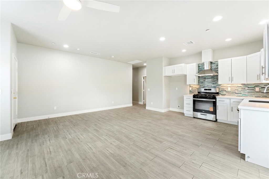 MLS #SR25258854 image #8