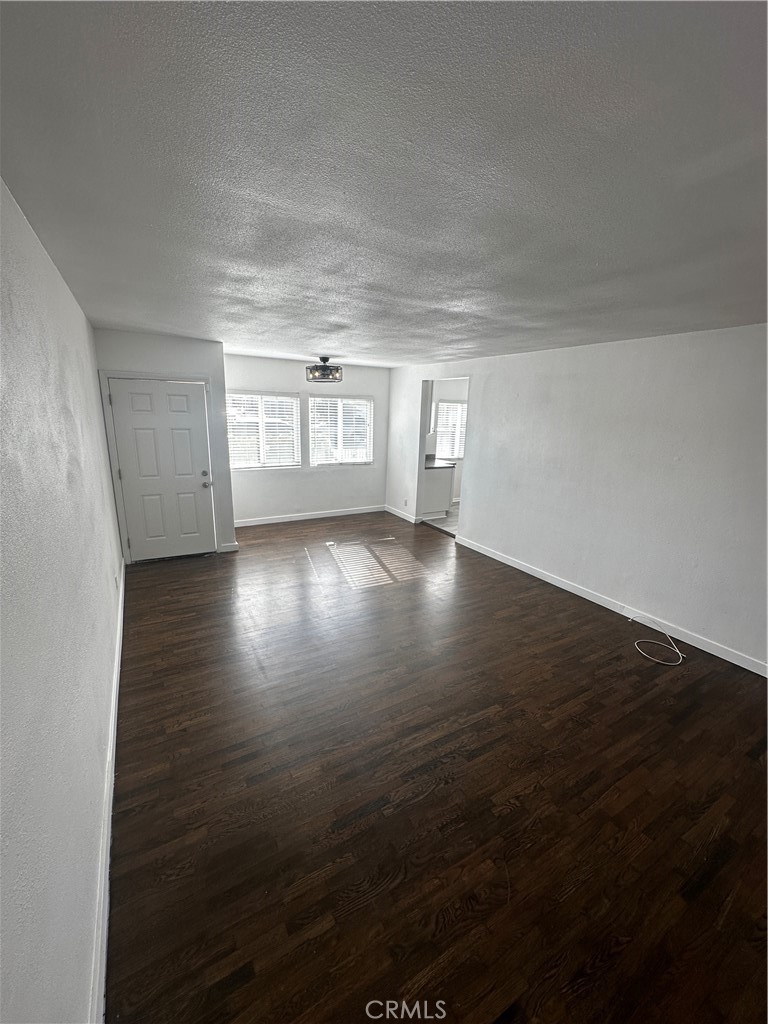 MLS #SB25269836 image #8