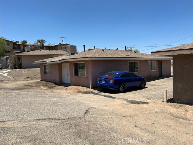 255 W Grace Street, Barstow CA: https://media.crmls.org/medias/606c6430-c5e1-433f-8faa-2a6b32cb080e.jpg