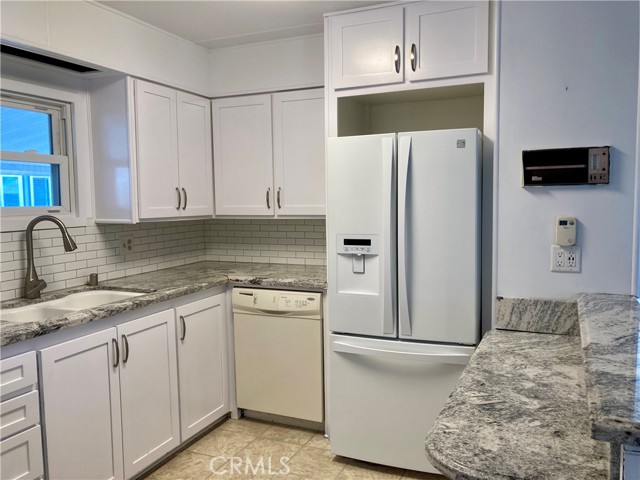 Detail Gallery Image 18 of 59 For 6251 E Emerald Cove Dr #149,  Long Beach,  CA 90803 - 2 Beds | 2 Baths