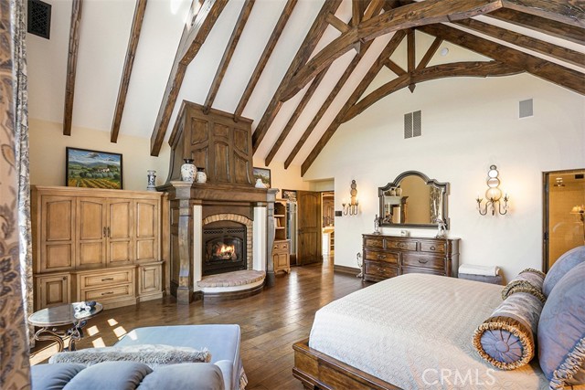 28087 North Shore Road, Lake Arrowhead CA: https://media.crmls.org/medias/606d49cb-63a5-463a-8fa0-e7805f2b16a7.jpg