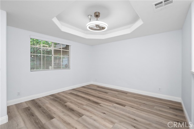 4259 Fulton Avenue, Sherman Oaks CA: https://media.crmls.org/medias/606d724f-e122-4e63-9fc1-fb32a70eadcd.jpg