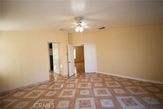 Detail Gallery Image 15 of 32 For 31592 Palomar Rd, Menifee,  CA 92584 - 5 Beds | 2/1 Baths